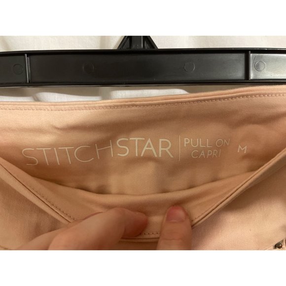 Womens Stitch Star Pull on Capri Jean Beige Size Medium - Picture 6 of 7